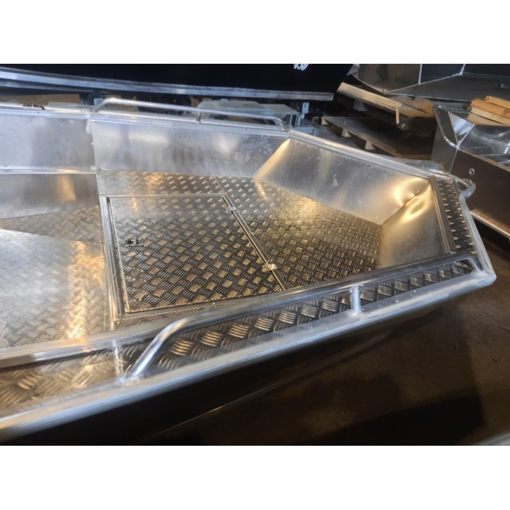 Алюминиевая лодка WELLBOAT-47