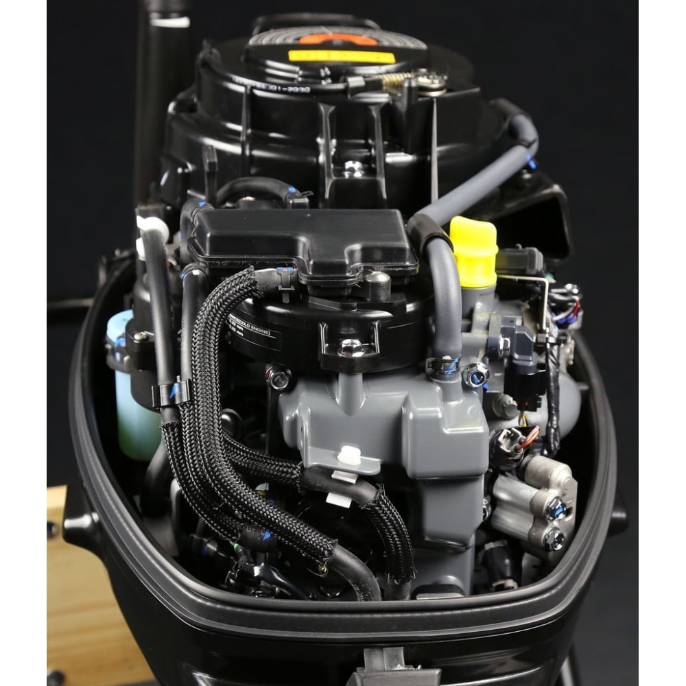 4х-тактный лодочный мотор SUZUKI DF20ATHL