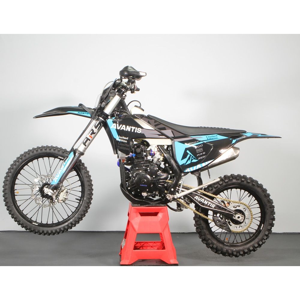 Мотоцикл кроссовый эндуро AVANTIS 300 Pro Carb FCR Exclusive (NC300-S/182MM) ARS