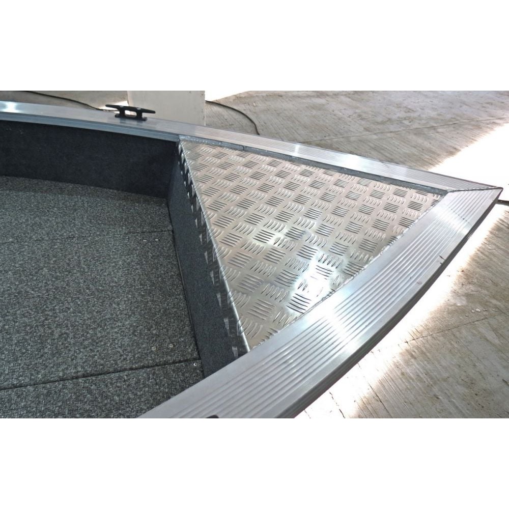 Алюминиевая лодка BESTER 450