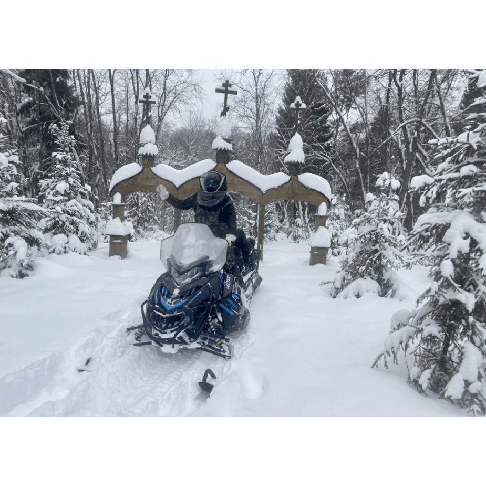 Снегоход РУССКАЯ МЕХАНИКА VECTOR 551i Б/У