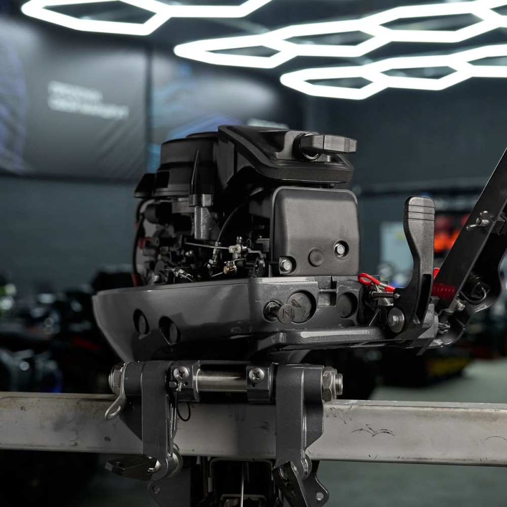 2х-тактный лодочный мотор HYDRO FORCE M 9.9 FHS