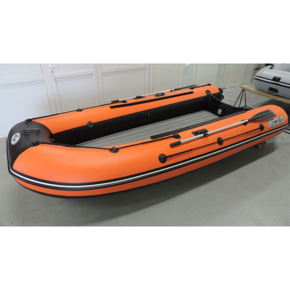 Лодка ПВХ COMPAS 400