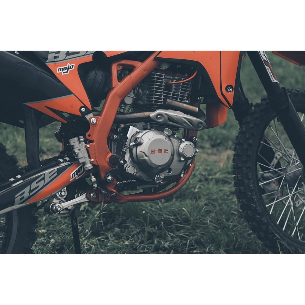 Мотоцикл кроссовый эндуро BSE Z11 1.0