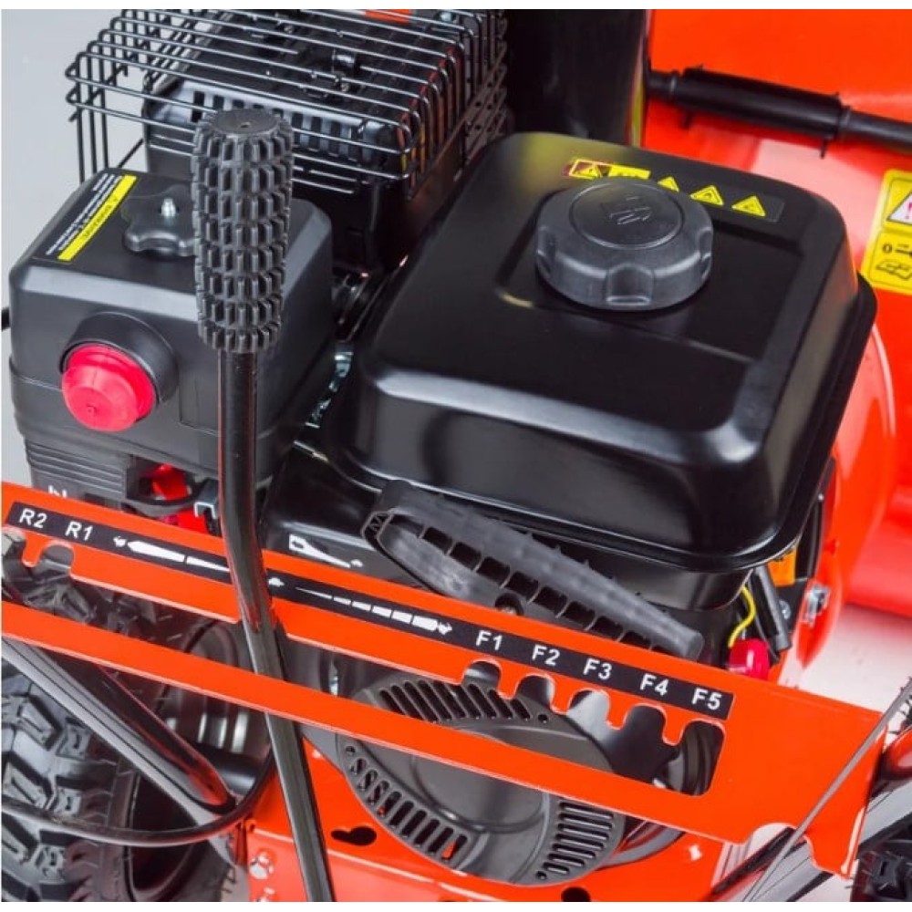 Снегоуборщик GIGANT SP-03