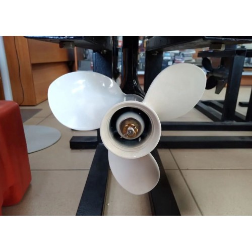 2х-тактный лодочный мотор HDX R SERIES TE 18 BMS Б/У