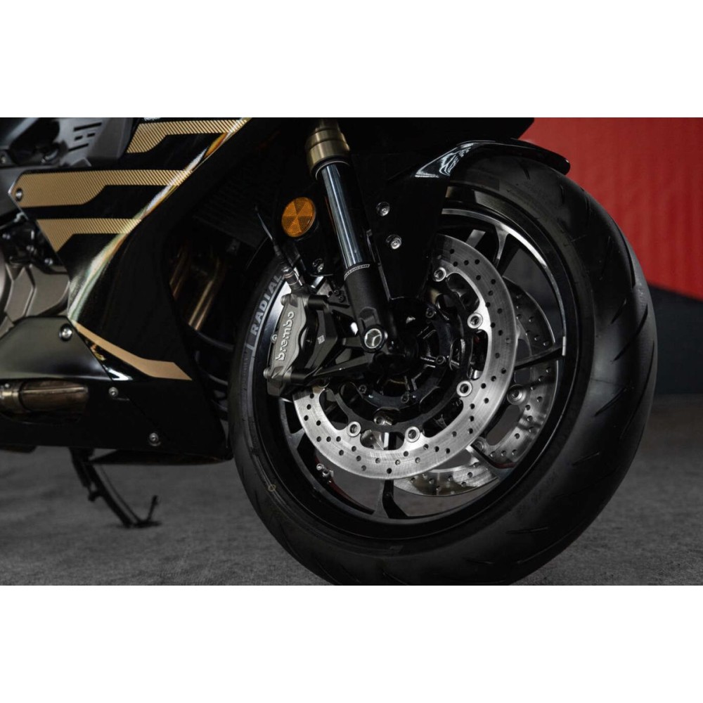 Мотоцикл SHARMAX GP RS 601 Ultra