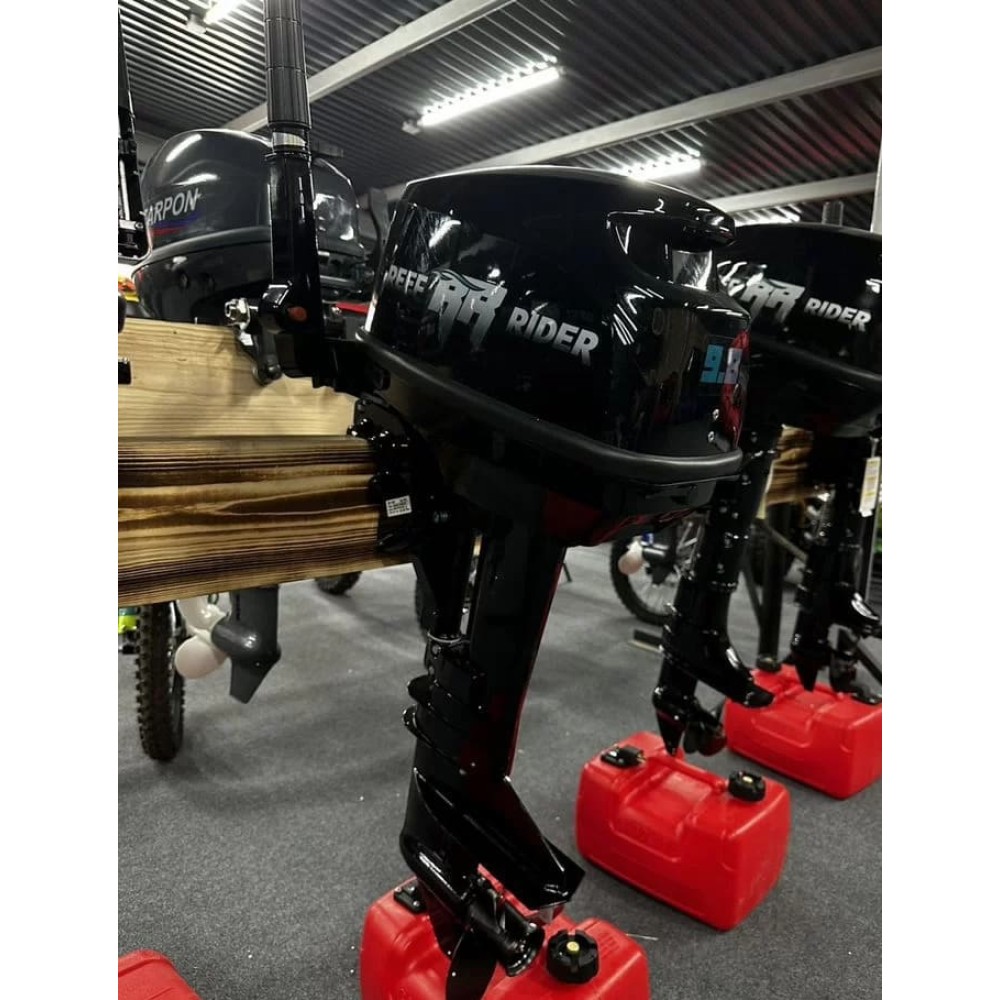 2х-тактный лодочный мотор REEF RIDER RR9.8FHS Б/У