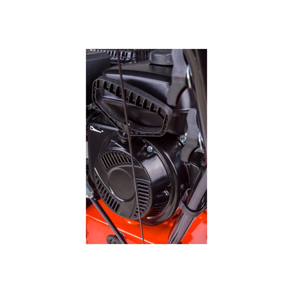 Снегоуборщик GIGANT SP-01