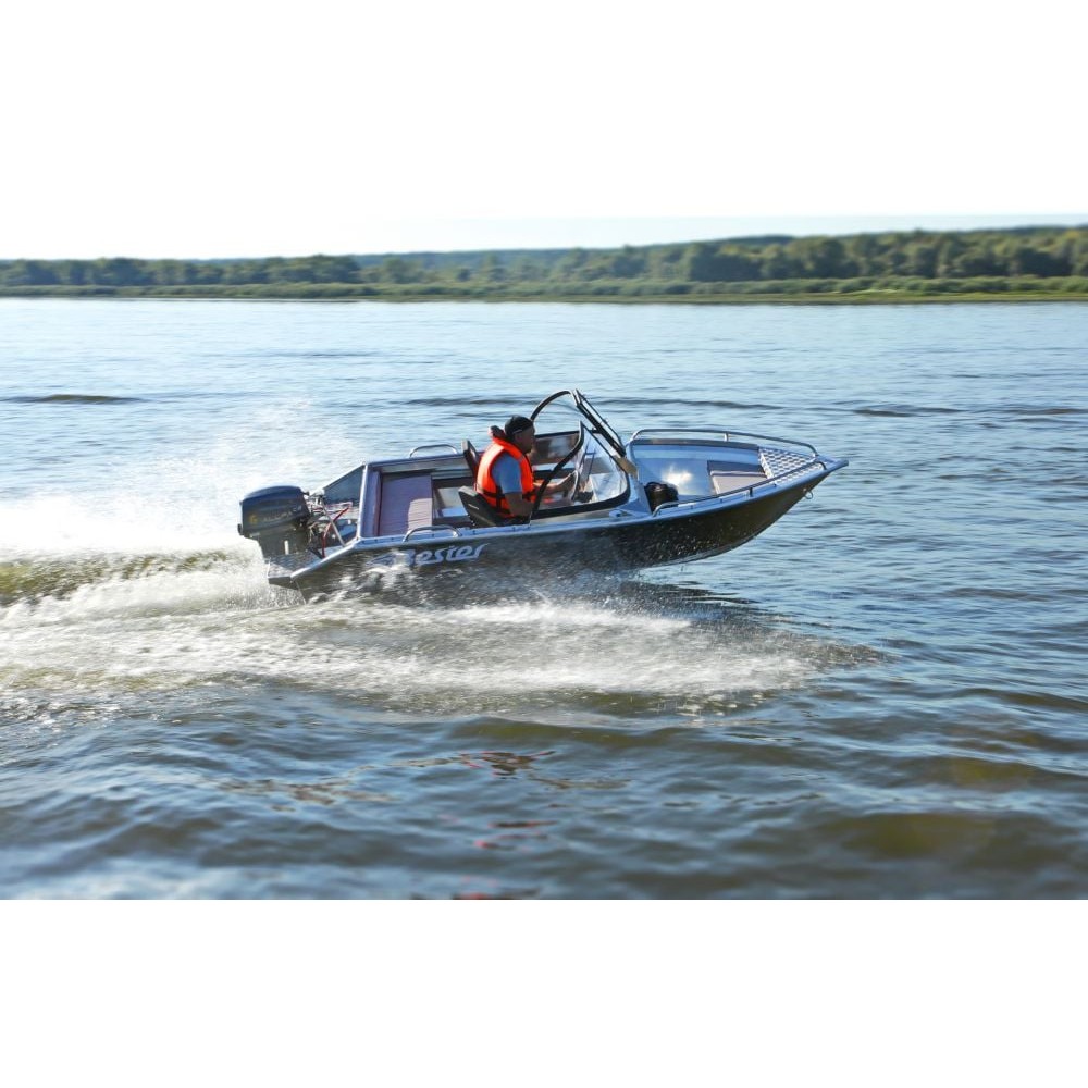 Алюминиевая лодка BESTER 390DC