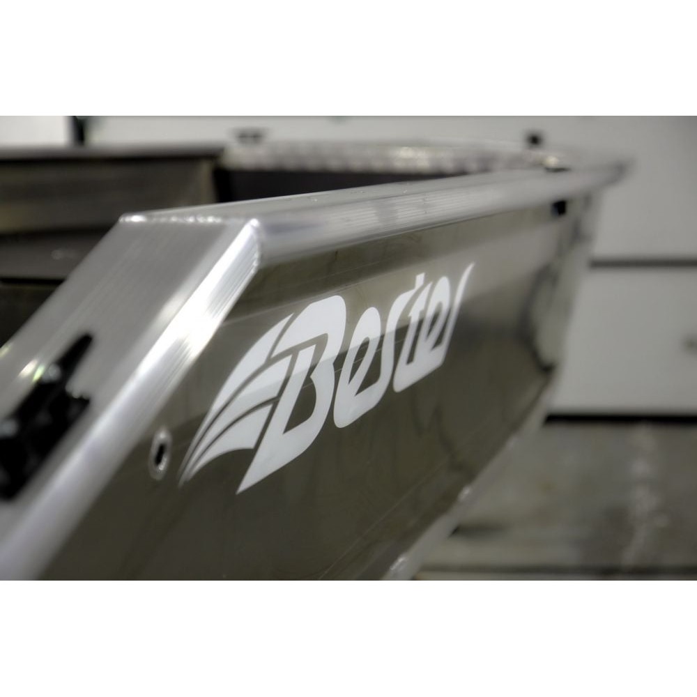 Алюминиевая лодка BESTER 450