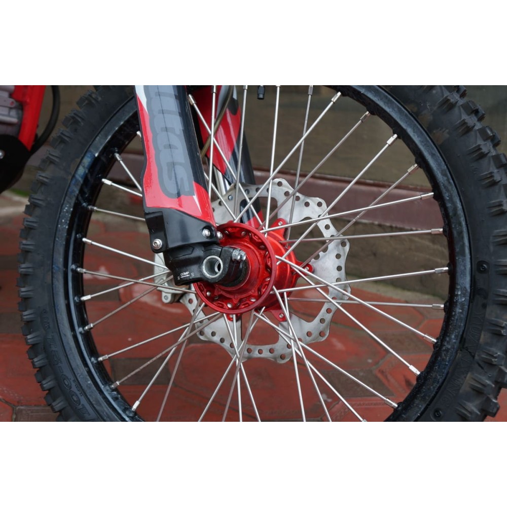 Мотоцикл кроссовый эндуро ZUUM Buster NC300