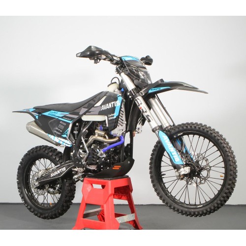 Мотоцикл кроссовый эндуро AVANTIS 300 Pro Carb FCR Exclusive (NC300-S/182MM) ARS