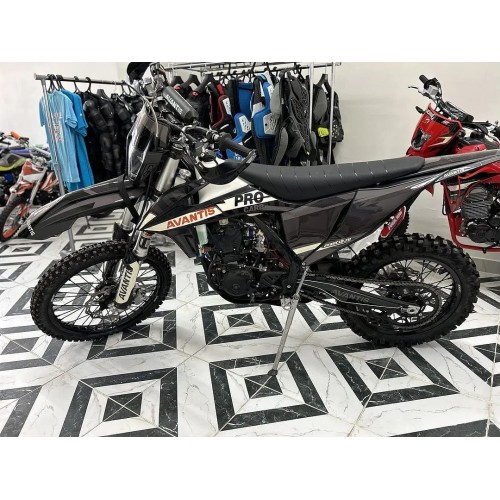 Мотоцикл кроссовый эндуро AVANTIS 300 PRO CARB FCR EXCLUSIVE (NC300-S/182MM) ARS Б/У