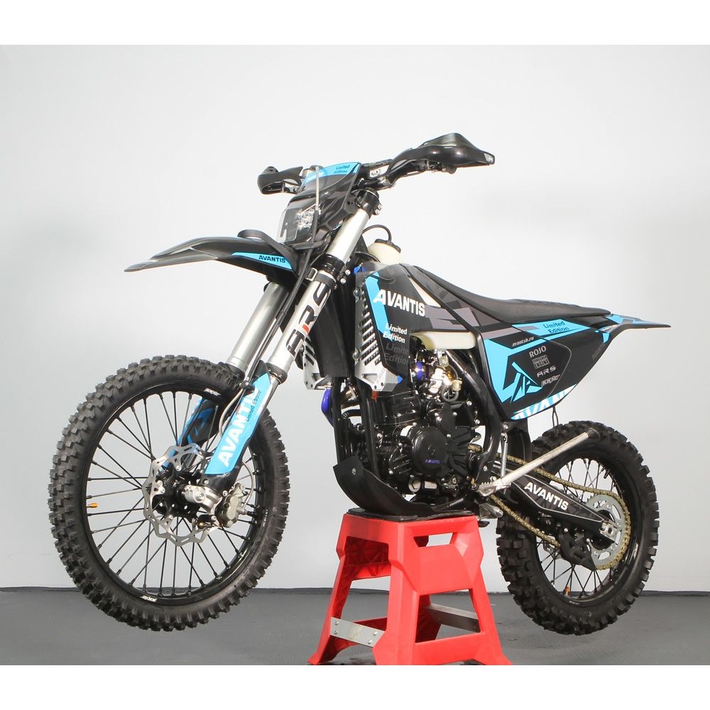 Мотоцикл кроссовый эндуро AVANTIS 300 Pro Carb FCR Exclusive (NC300-S/182MM) ARS