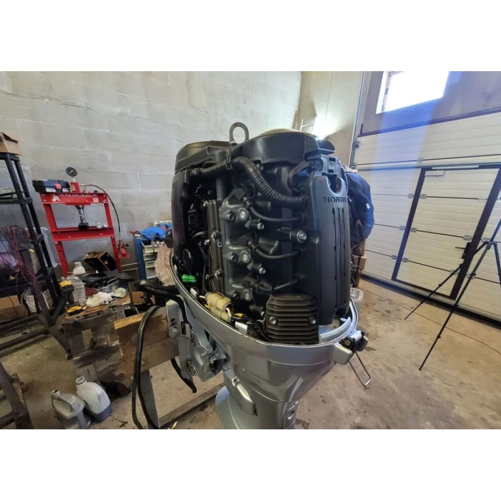4х-тактный лодочный мотор HONDA BF50 LRTU Б/У