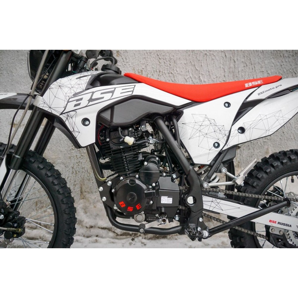 Мотоцикл кроссовый эндуро BSE Z1Y