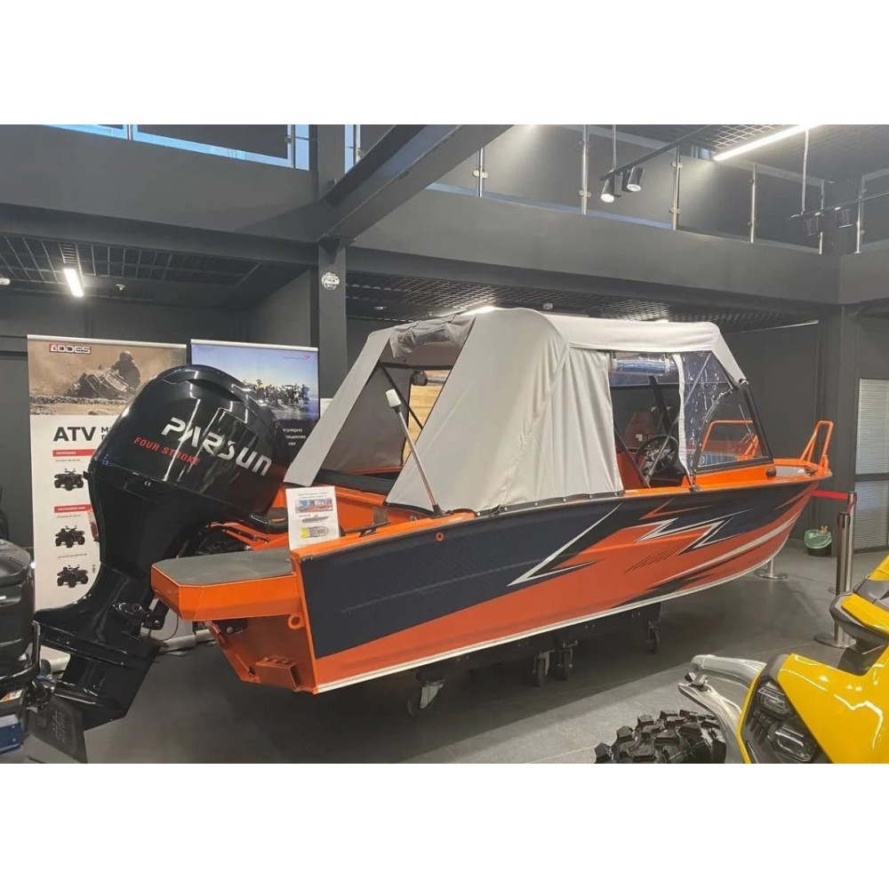 Катер-лодка алюминиевая ТРИЕРА 540 Боурайдер Комфорт Б/У