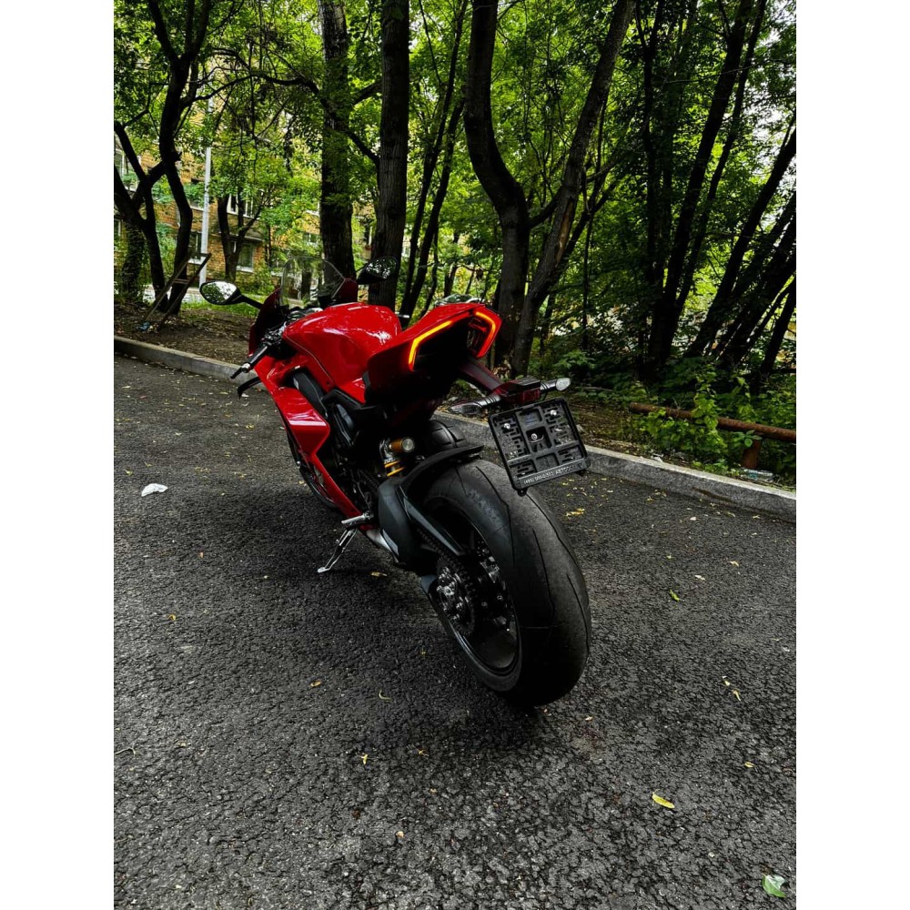 Мотоцикл DUCATI Panigale V4