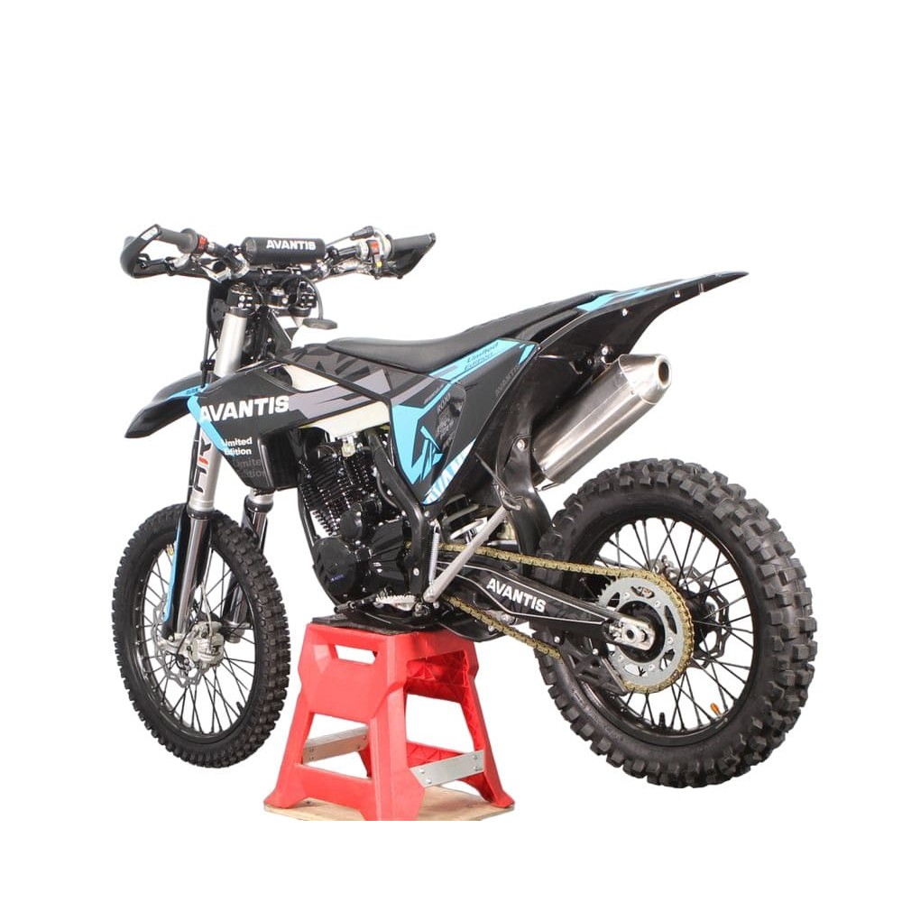 Мотоцикл кроссовый эндуро AVANTIS 250 Carb Exclusive (CB250-F/172FMM Design HS черный) ARS