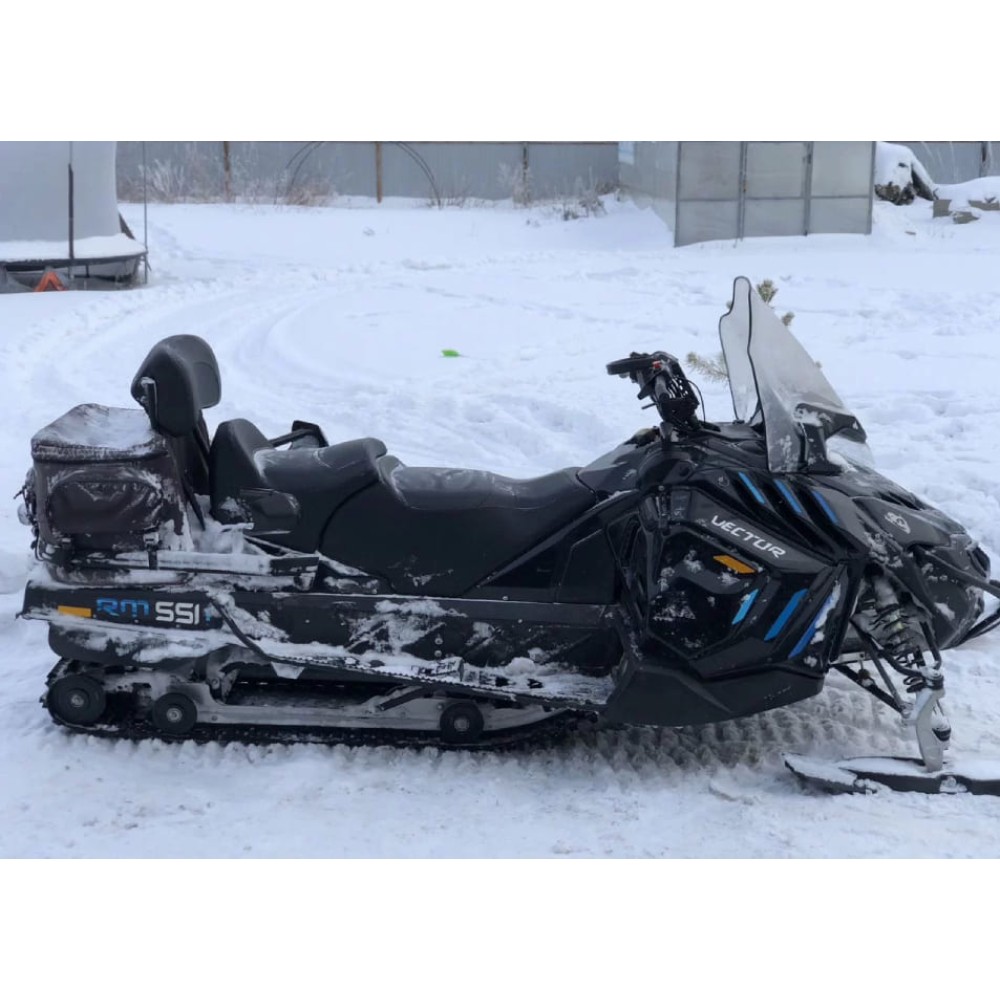 Снегоход РУССКАЯ МЕХАНИКА VECTOR 551i Б/У