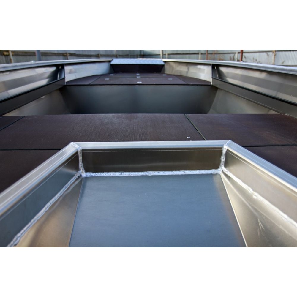 Алюминиевая лодка BESTER 420