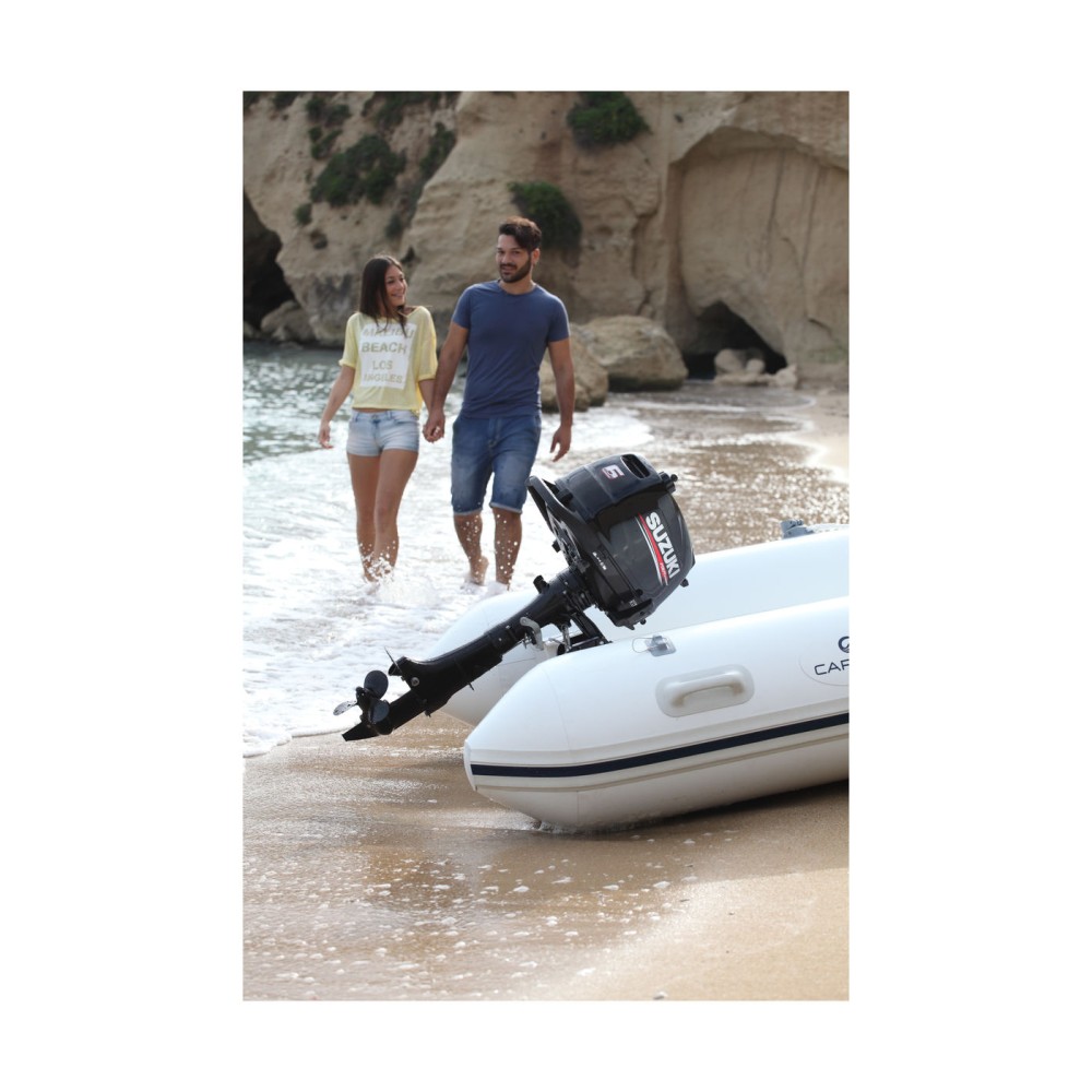 4х-тактный лодочный мотор SUZUKI DF6AS. белый