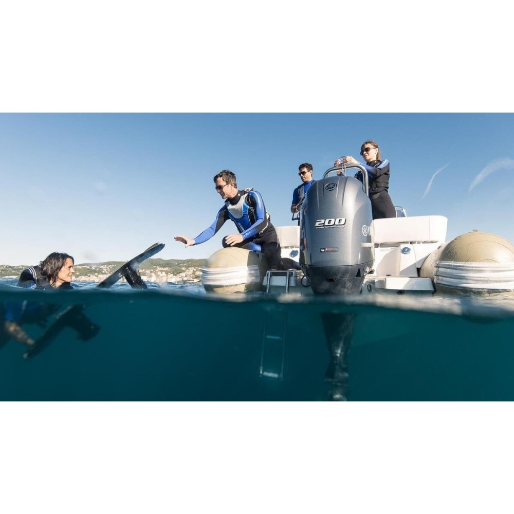 4х-тактный лодочный мотор YAMAHA F200CETX