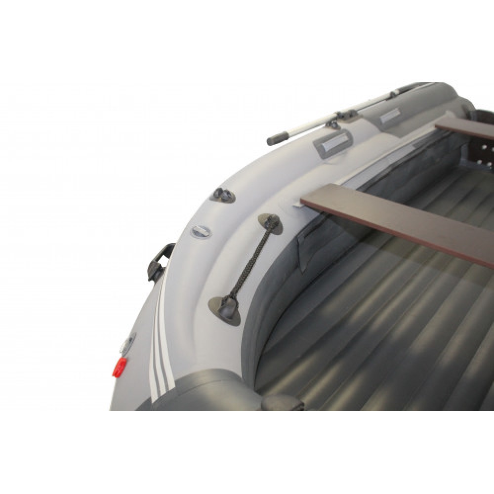 Лодка ПВХ SKAT Тритон 370NDFi с интегрированным фальшбортом