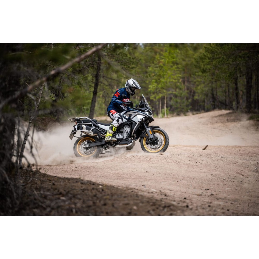 Мотоцикл CFMOTO 800MT Explore (ABS) ТУРЭНДУРО