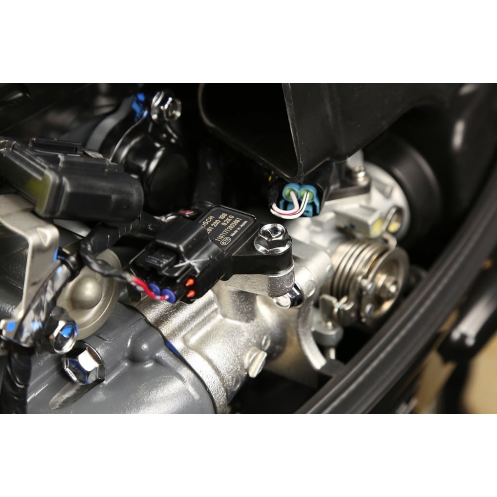 4х-тактный лодочный мотор SUZUKI DF20ATHL