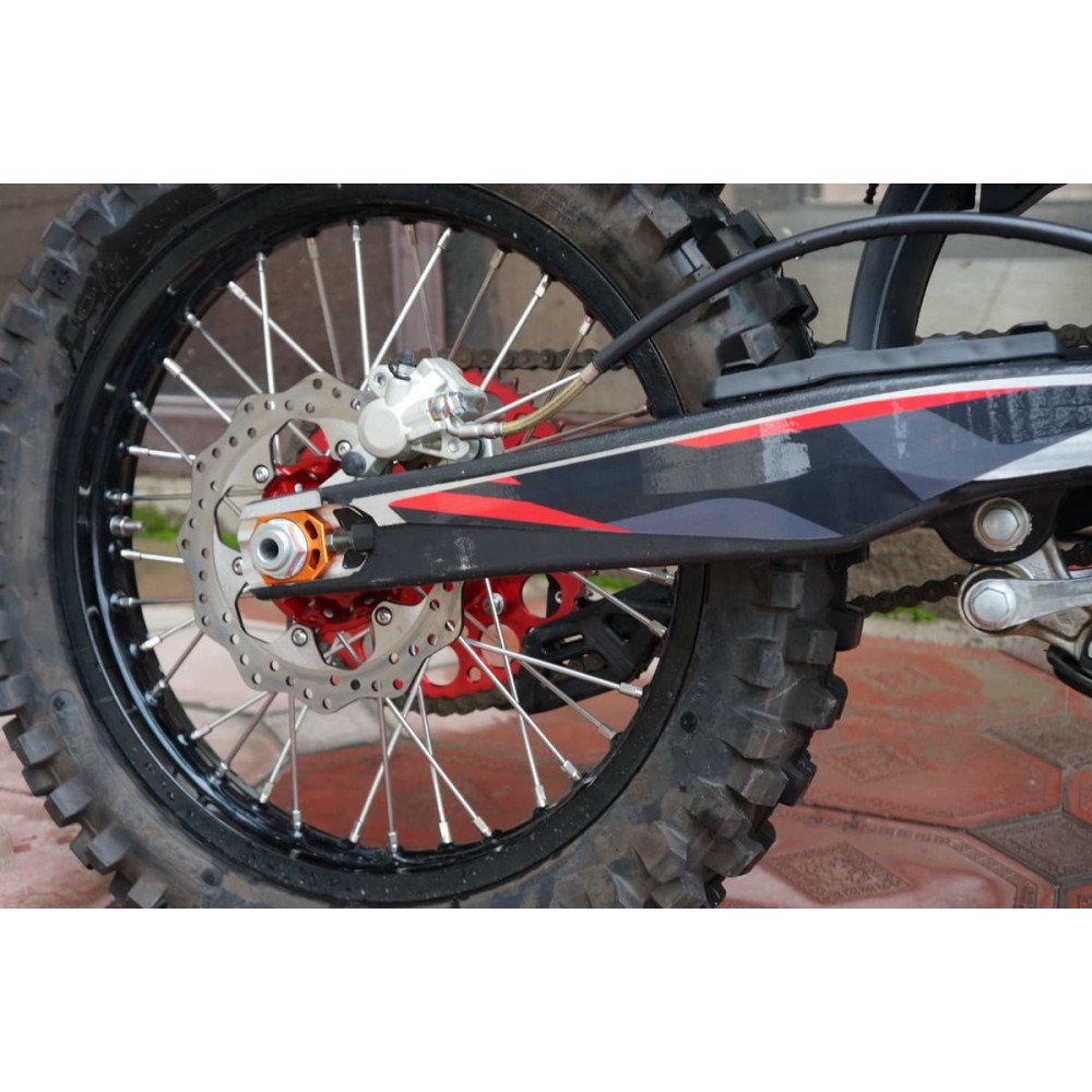 Мотоцикл кроссовый эндуро ZUUM Buster NC300