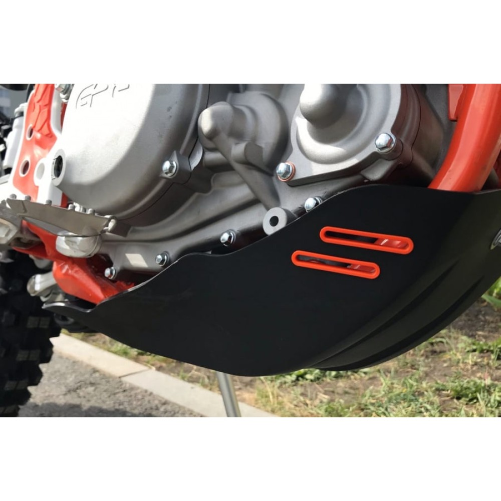 Мотоцикл кроссовый эндуро GR8 F300L 4T177FMM EFI PRO Б/У