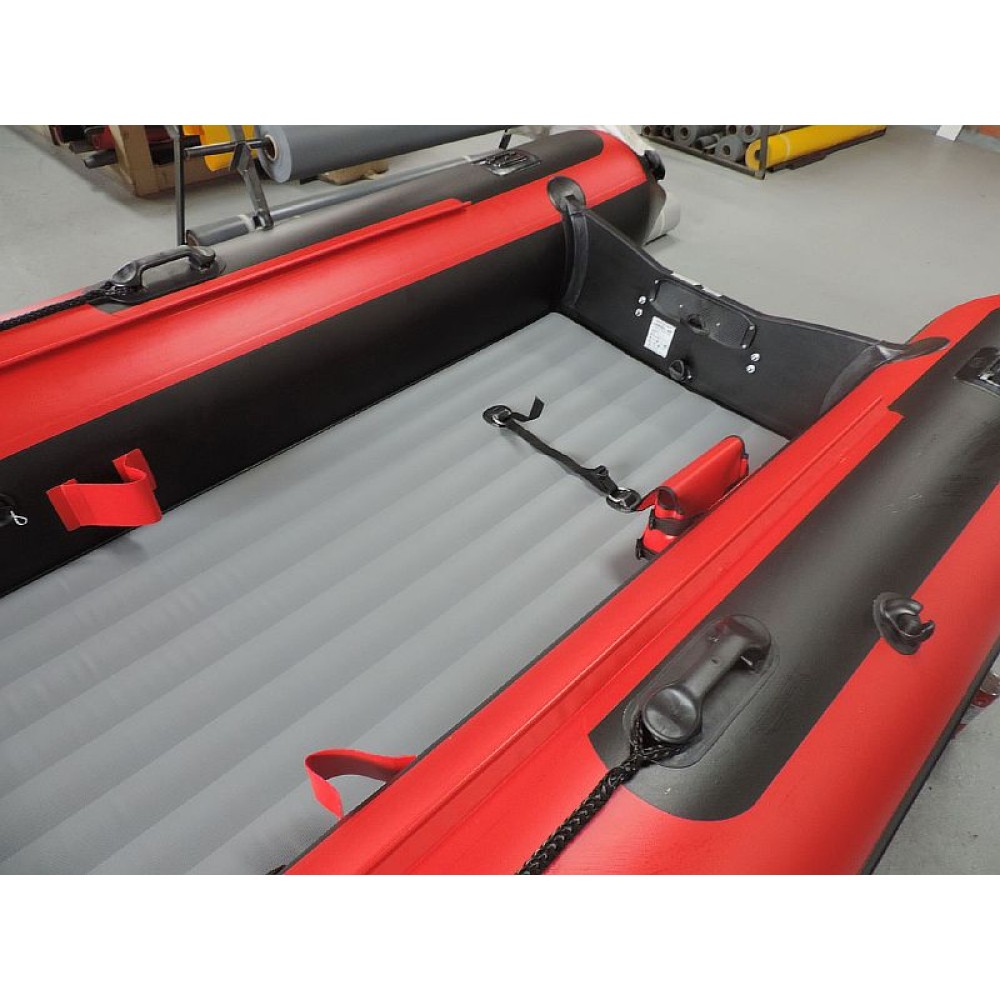 Лодка ПВХ COMPAS 420